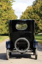 Ford Model T Centre-Door Sedan 1923 года